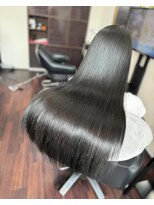 ウィズ(WiZ)&nbsp;【STRAIGHT PERM　/　縮毛矯正】　白楽/髪質改善/酸熱/頭浸浴