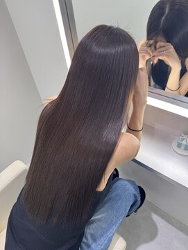 テイス 新宿(TACE) [ホワイトグレージュ/ミニウルフ/チェリーブラウン/新宿］