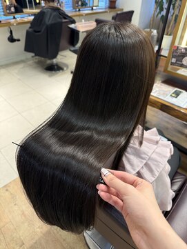 シェリ(Cheri) 縮毛矯正/髪質改善   Ayaka