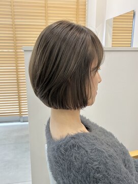 エムプラス(m+) 【辻】レイヤーボブ×マットベージュ