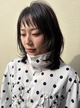 アオトソラ&nbsp;ベビーバングとミディアムレイヤー