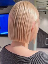 ルート 南堀江(route)&nbsp;切りっぱなしボブ/ミニボブ/ハイトーンカラー/ブロンドヘア