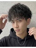 ヘッドストック(HEAD STOCK)&nbsp;縦落ちパーマツイストスパイラルマッシュスパイラルパーマ