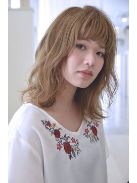 アドラーブル 万代店 (adorable) 【adorable】透明感ハイカラー×外国人風レイヤ―バング