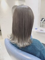 ウーロス(uros.)&nbsp;裾カラー