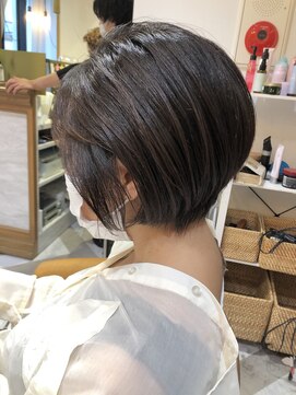 ロンドアベニール 北千住(Lond avenir) 360度どこから見ても美しいグラデーションボブ☆ 西田大樹