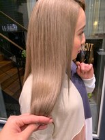 チックタック パラダイム(TICK-TOCK Paradime)&nbsp;《ゲストスナップ》ツヤ感ベージュ