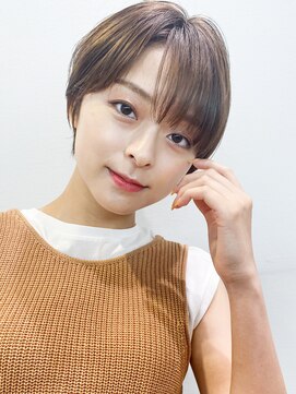 アイティーバイアルバム 藤沢店(IT by ALBUM) ラフマッシュショート_くびれヘアツートンカラー_8017