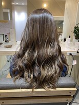 ヘアサロン テラ(Hair salon Tera) 透明感のあるアッシュ系のカラー