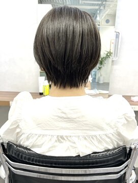 オウル(Owll) ＊コンパクトな丸みショート＊