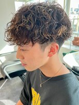 ウェイビーエフティフィフス 横浜西口(WAVEY ft.fifth) 波巻きスパイラルツイストスパイラルパーママッシュメンズヘア