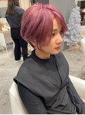 ハイトーンピンク×くびれショートボブ