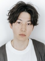 フォト イケブクロ(foto IKEBUKURO)&nbsp;20代30代メンズ大人男子のハイライトセンターパートグレージュ
