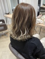 アヴァンス 箕面(AVANCE.)&nbsp;エアタッチ×グラデーション×ミルクティー