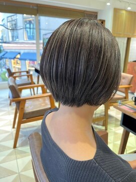 バブ バイネオリーブ(Bab by neolive) ショート/小顔前髪ワンカール黒髪ネビージュボブルフ