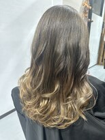 ビューティーガレージ カワゴエ(Beauty Garage Kawagoe) 白髪ぼかしグラデーション裾カラー