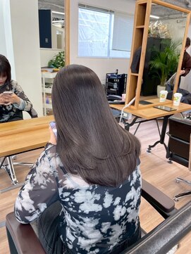 アワーズ 南青山(Our's) ホワイトグレージュ/チェリーブラウン/ミニウルフ[南青山]