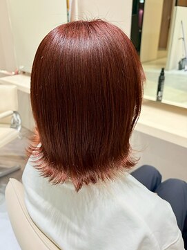 コルソ バイ ケーツー(CORSO by k-two) ピンクブラウン/外ハネミディアム/艶髪