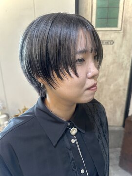 フルアヘッド(FULL A HEAD) ショートカット/レイヤーカット/ショートレイヤー/20代/30代