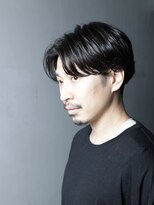 ラヴィニュー 秋葉原 神田(LAVIE NEW)&nbsp;センターパートツーブロック＜理容室＞