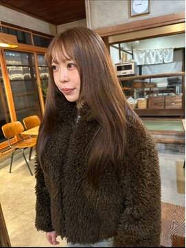 ノフ(knof) ロングレイヤー × 冬のベージュカラー × パーソナルカラー