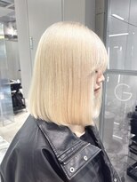 ジェム(GEM)&nbsp;【暖音】ホワイトブロンドで抜きっぱダメージレスヘア♪