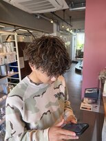 グート ヘアーメイク(gut HAIR MAKE)&nbsp;波巻きパーマ メッシュ ハイライト