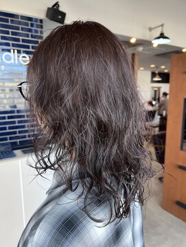 リドル ヘアー 駒生店(Riddle HAIR) 透明感カラー×ゆるパーマの大人ミディアム