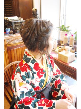 ベル(BELL) 編込みショートダウンスタイル【BELL用賀/桜新町】