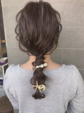 スヴァーゴ ヘアー svago hair 編みおろしアレンジ