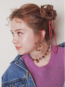 ムネ ラ モード ルジュール(MENER LA MODE re'jouir) apricot orange