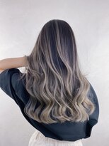 ジゼル(gisele)&nbsp;(小山)コントラストバレイヤージュ