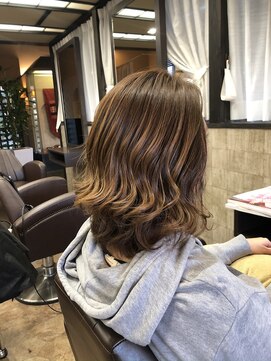 ナトゥーラ 岐阜(Natura) ナチュラルベージュ