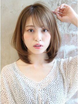 アフロート ルヴア(AFLOAT RUVUA) 新宿【20・30・40代◎時短で素敵にひし形ヘアとベ柔らかージュ】