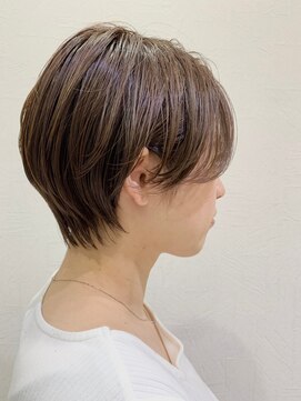 ルッカバイジェービー 行徳(lucca by jb) グレージュカラー/ボブウルフ/黒髪/ココアベージュ/ショートボブ