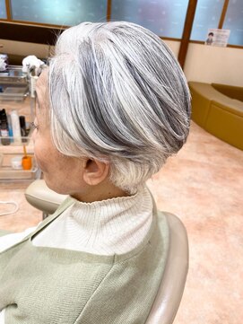 モリオ フロム ロンドン イオンモール 熊本店(morio FROM LONDON) 【morio熊本】グレイヘアー×ローライト.M