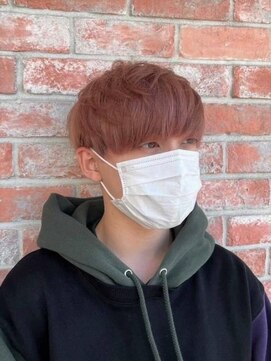 ディスイズバーバー(THIS IS BARBER) ツーブロック マッシュパーマ　ハイトーン　赤髪　【札幌】