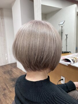 リリス(Ryllis) ミルクティーベージュ