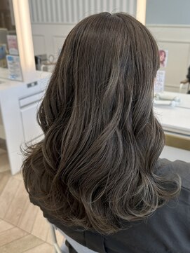 ヘアーアンドメイク ニューヨークニューヨーク 姫路店(Hair&Make NYNY) 白髪ぼかしハイライト／オリーブグレー
