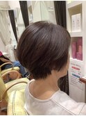 透明感チョコレートベージュ大人キレイ美シルエットショートボブ