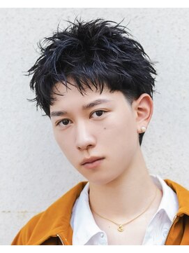 オーシャントーキョーウエスト 心斎橋 (OCEAN TOKYO WEST) ツイスパ刈り上げアップバングピンパーマ