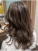大人レイヤーカット白髪ぼかし脱白髪染め40代50代60代