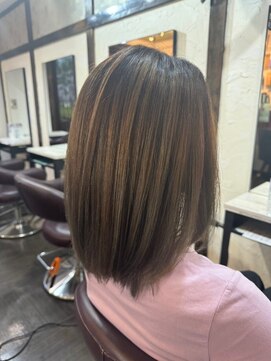 アクアマリン8810 ハチハチイチゼロ(AQUA MARINE 8810) 似合わせカット/ミディアムレイヤーカット/髪質改善/北習志野