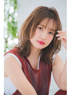 リーナ(LIENA) 外ハネワンカールミディ