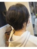 京都 ショート 耳かけショート 艶カラーオリーブグレージュ 中島