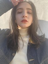 ナル(nalu.)&nbsp;ミディアムレイヤー/地毛風カラー/くすみベージュ