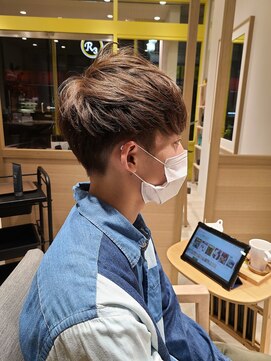 ヘアサロン R3 メンズマッシュショート