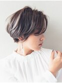 ハイライトショートボブ