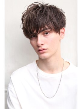 ルックグッドストア(LOOK GOOD STORE) マッシュスパイラルパーマ束間韓国マッシュセンターパート元町