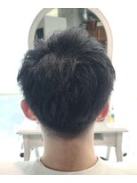 ミラシィ 稲毛(Mirashy)&nbsp;【メンズ全年齢向け】グラデーション刈り上げスタイル